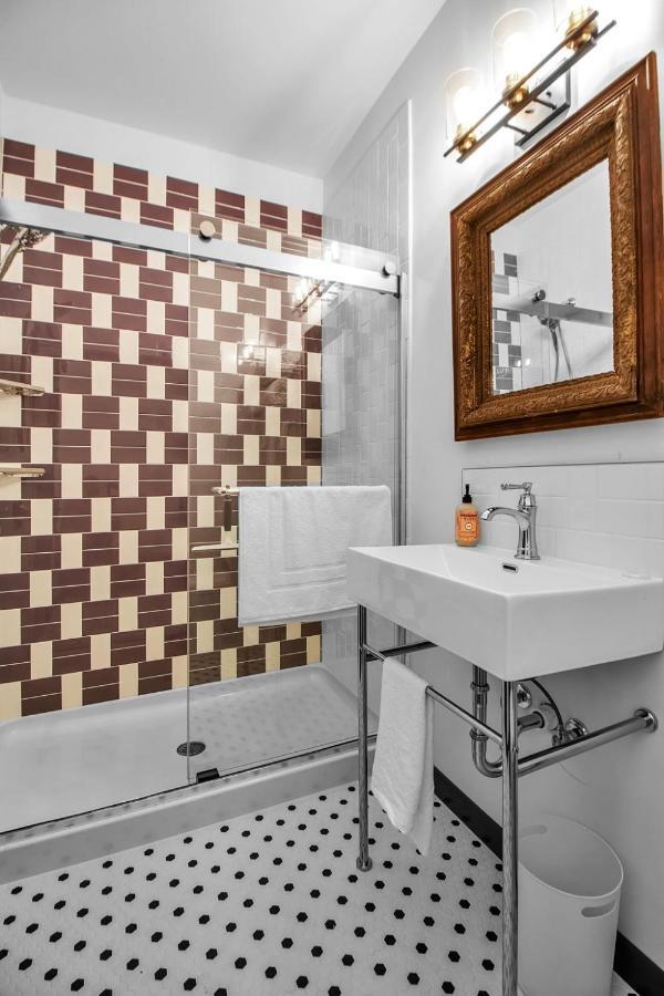 Webber Hotel Lyndonville Luaran gambar