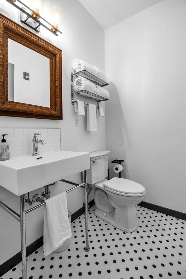 Webber Hotel Lyndonville Luaran gambar